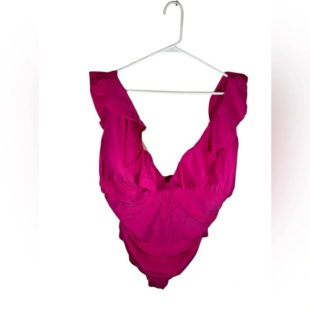 J.Crew Vibrant Pink Ruffled Swimsuit plus size 24